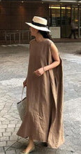 Load image into Gallery viewer, Linen-Blend Pleated Dress