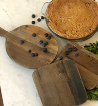 Load image into Gallery viewer, Wooden Cutting Board Risers