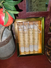 Load image into Gallery viewer, Fizzy Bath Salts Test Tube Gift Box