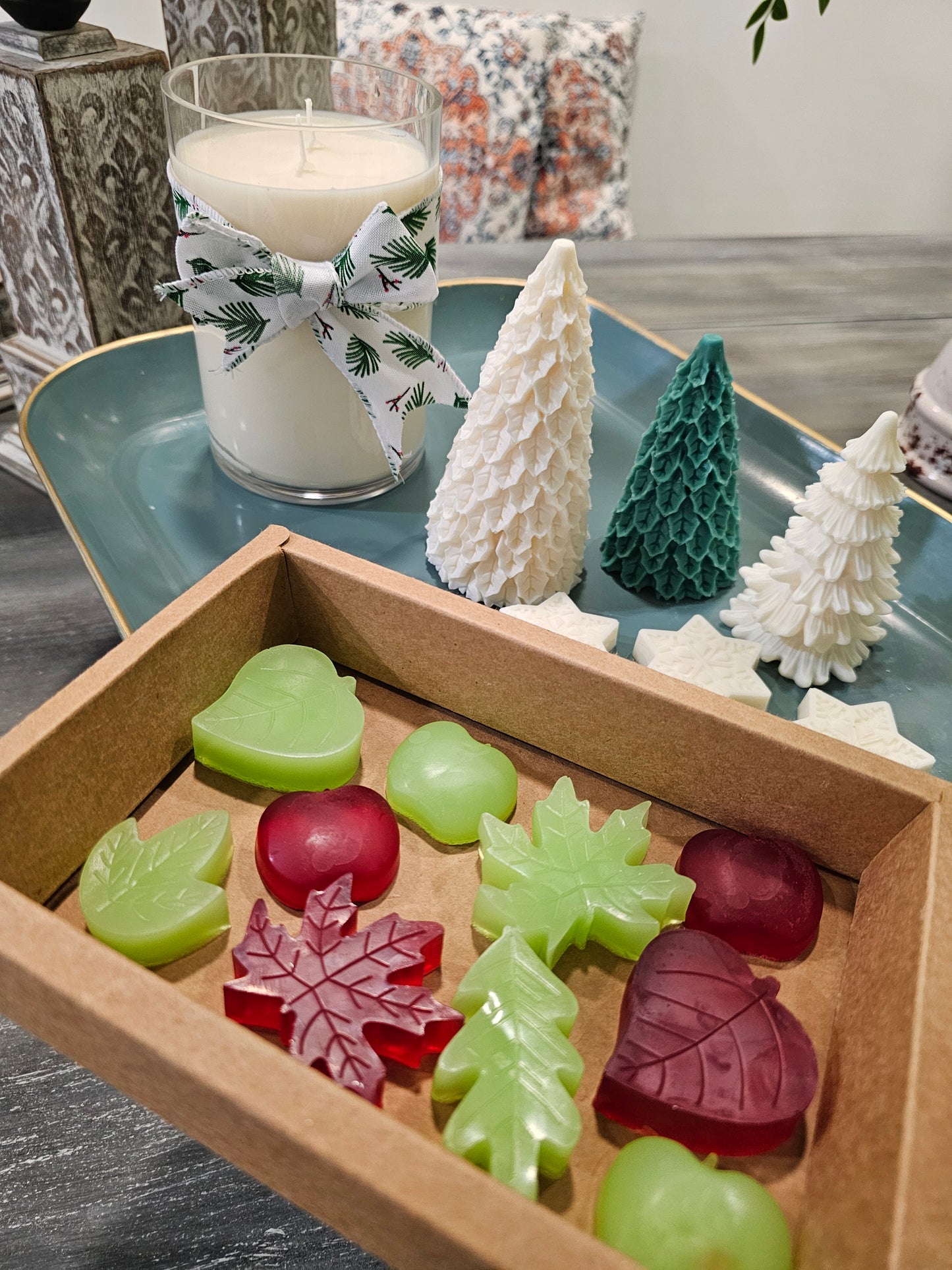 Gift Box of Leaf-Shaped Soaps