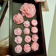 Load image into Gallery viewer, Gift Box of Floral Wax Melts