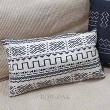 Load image into Gallery viewer, African Mud Cloth-Style Cushions