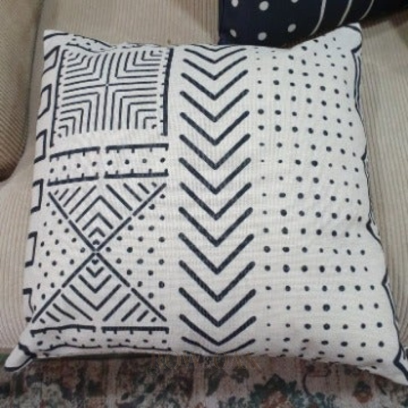 African Mud Cloth-Style Cushions Pattern #1