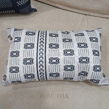 Load image into Gallery viewer, African Mud Cloth-Style Cushions Pattern #11