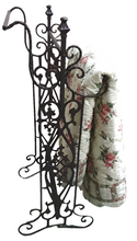 Load image into Gallery viewer, Vintage Metal Towel /Quilt Holder