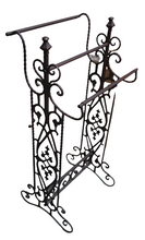 Load image into Gallery viewer, Vintage Metal Towel /Quilt Holder
