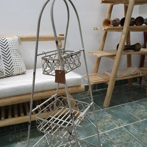 Distressed 3-Tier Metal Caddy