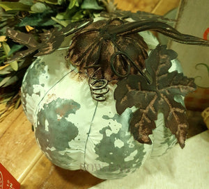 Distressed Metal Pumpkin - White