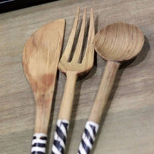 Load image into Gallery viewer, Hand-Carved Olive Wood 3-Pc Utensil Set