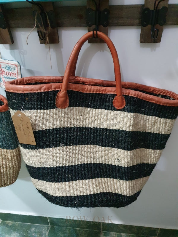 Hand-Woven Beach/market Bags From Kenya 8 (20Cm)