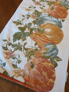 Harvest Pumpkin & Gourds Fall Runner