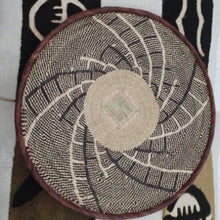 Load image into Gallery viewer, Kenyan Handwoven Tonga Wall Baskets - Natural No 1 42Cm