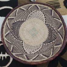 Load image into Gallery viewer, Kenyan Handwoven Tonga Wall Baskets - Natural No 13 34Cm