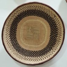 Load image into Gallery viewer, Kenyan Handwoven Tonga Wall Baskets - Natural No 5 50Cm