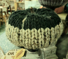 Load image into Gallery viewer, Knit Pumpkins Two-Tone Grey