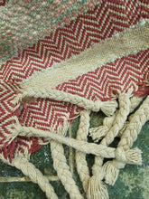 Load image into Gallery viewer, Woven Indian Throw/Rug