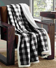 Load image into Gallery viewer, Eddie Bauer Plaid Sherpa Throw