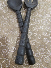 Load image into Gallery viewer, Mahogany Wood Serving Set