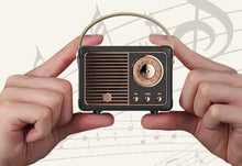 Load image into Gallery viewer, Retro Bluetooth Speaker