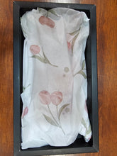 Load image into Gallery viewer, Gift Box of Floral Wax Melts