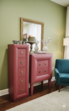 Load image into Gallery viewer, خزانة خشبية منحوتة ببابين 