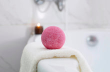 Load image into Gallery viewer, Organic Bath Bombs