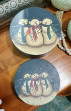 Load image into Gallery viewer, Snowmen Gift Boxes (Set Of 2)