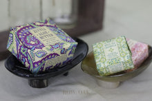 Load image into Gallery viewer, Soap Dishes From Longhorn Cattle Horns