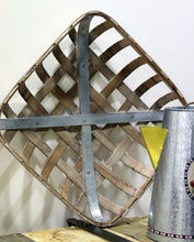 Load image into Gallery viewer, Tobacco Basket With Metal Reinforcement