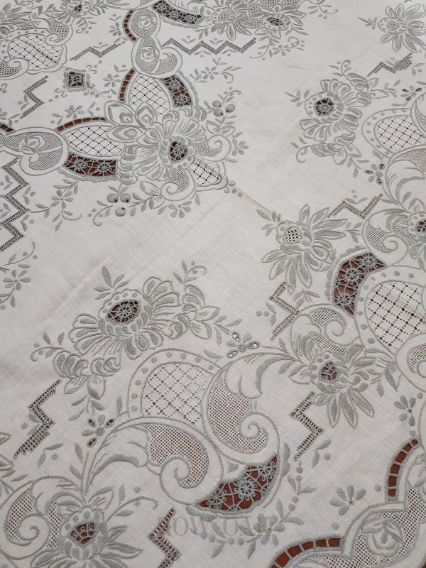 Vintage Embroidered Tablecloth with Matching Napkins - Row & Oak