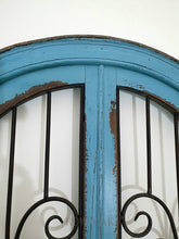Load image into Gallery viewer, Vintage Wood &amp; Metal Decor Wall